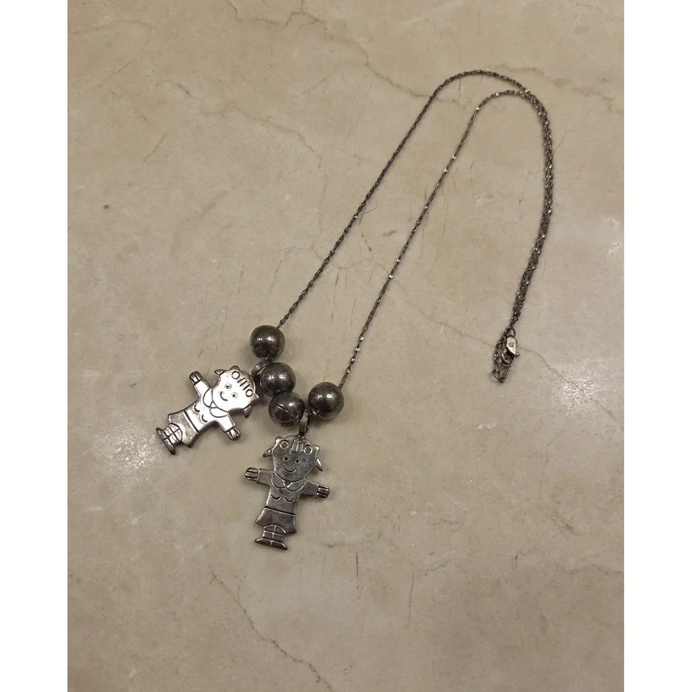 Vintage 1980s Signed Best Silver Necklace‎ Girl's, Daughter's, Best Friends 20